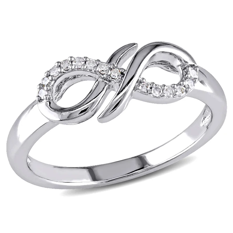 antique-style engagement rings-Mimi & Max Diamond Infinity Ring in Sterling Silver