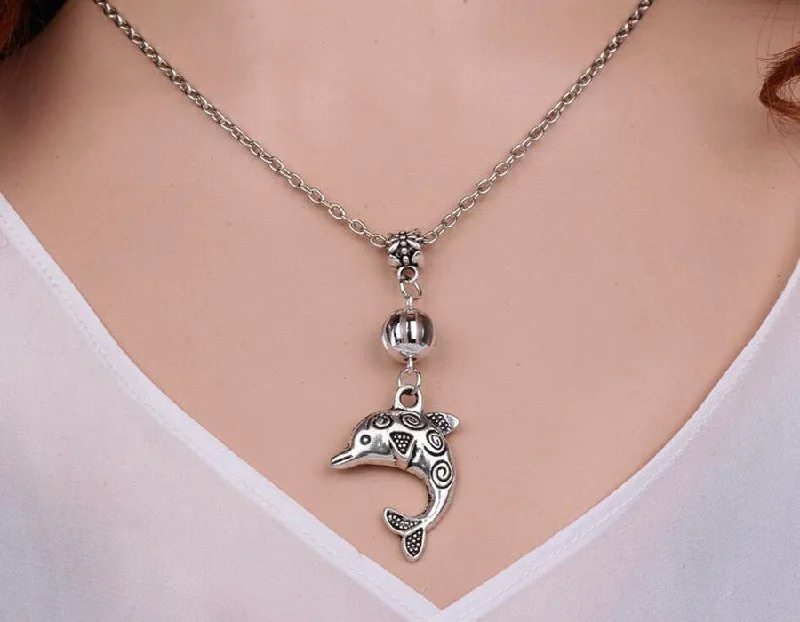 custom name necklaces for women-Vintage Silver Charm Choker Dolphins Necklace