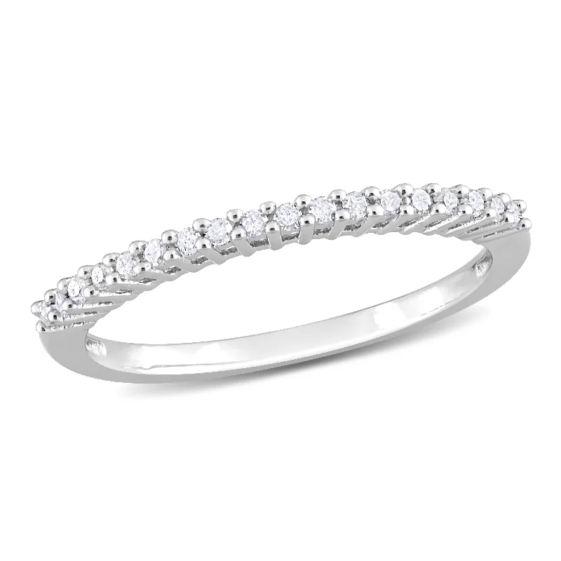 yellow gold engagement rings-Mimi & Max 1/5ct TW Diamond Anniversary Band in Sterling Silver