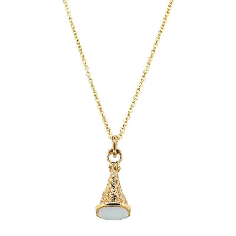 elegant gold necklaces for women-Deja Vu 9ct Yellow Gold Seal Pendant With Chain