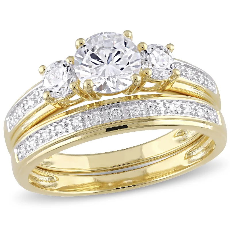 stackable engagement rings-Mimi & Max 2 1/5ct TGW Cubic Zirconia 3-Stone Bridal Ring Set in Yellow Plated Sterling Silver